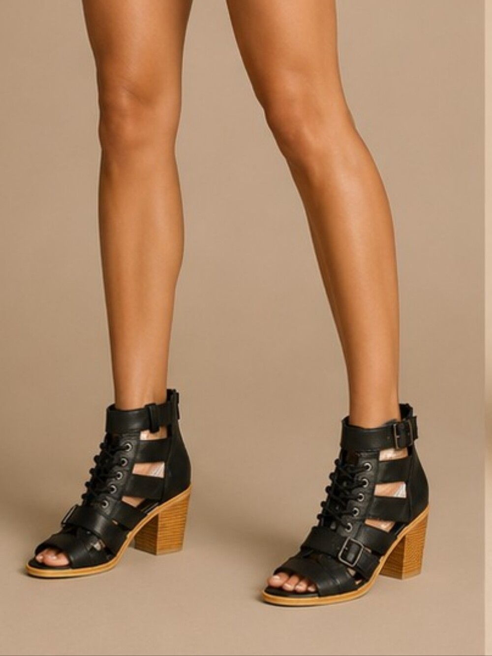 🌽 Steve Madden Black Lace Up Open-Toe Boots Size 9.5